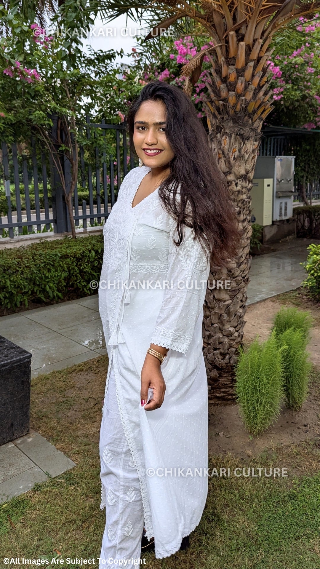Kaina Chikankari Dobby Angarkha Kurta