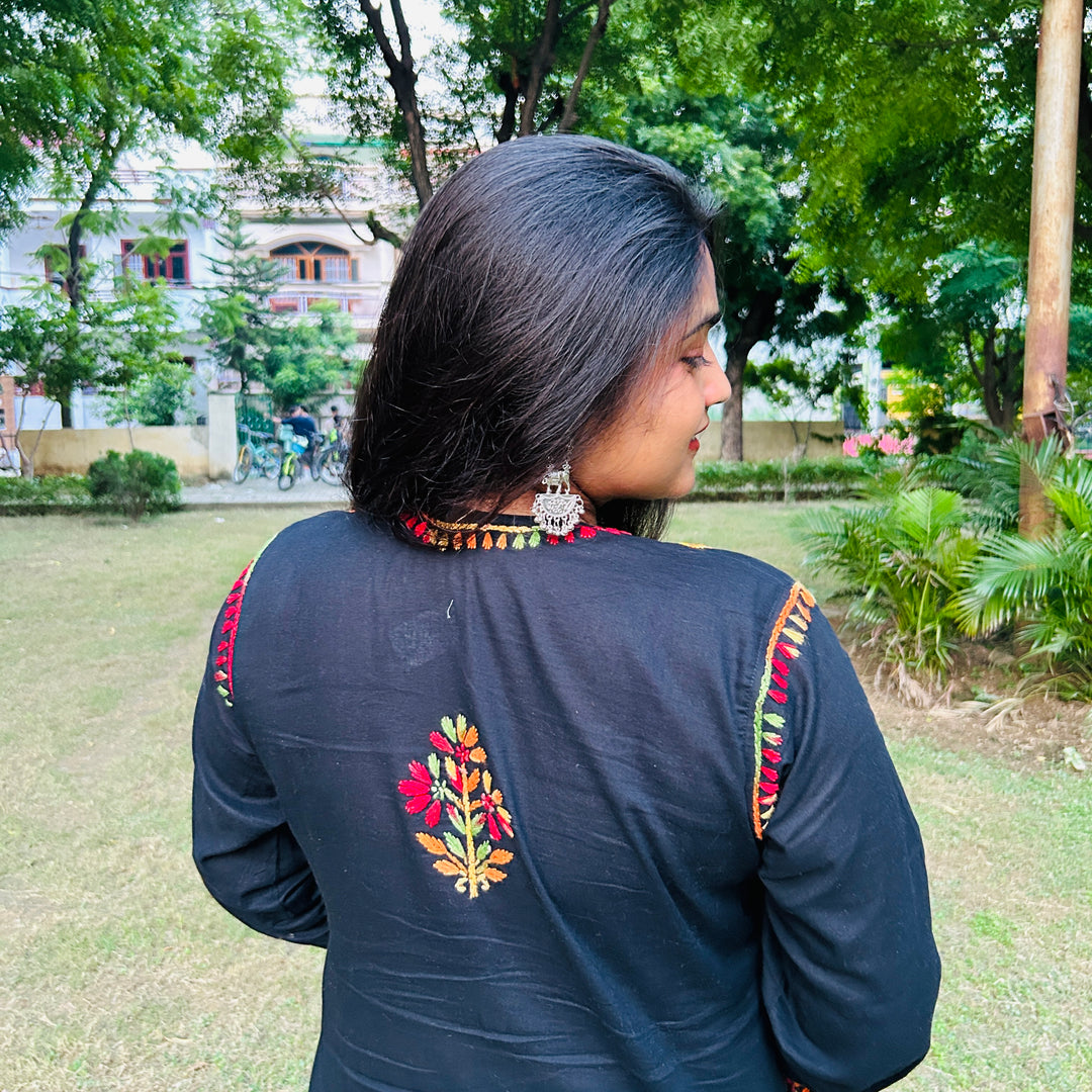 Muticolour Chikankari Solid Black Women's Kurta