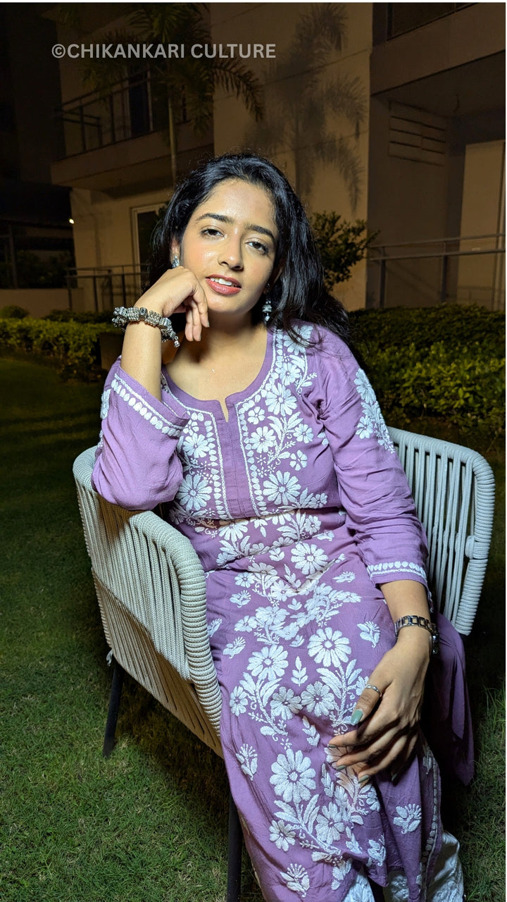Inaaya Chikankari Modal Straight Kurta