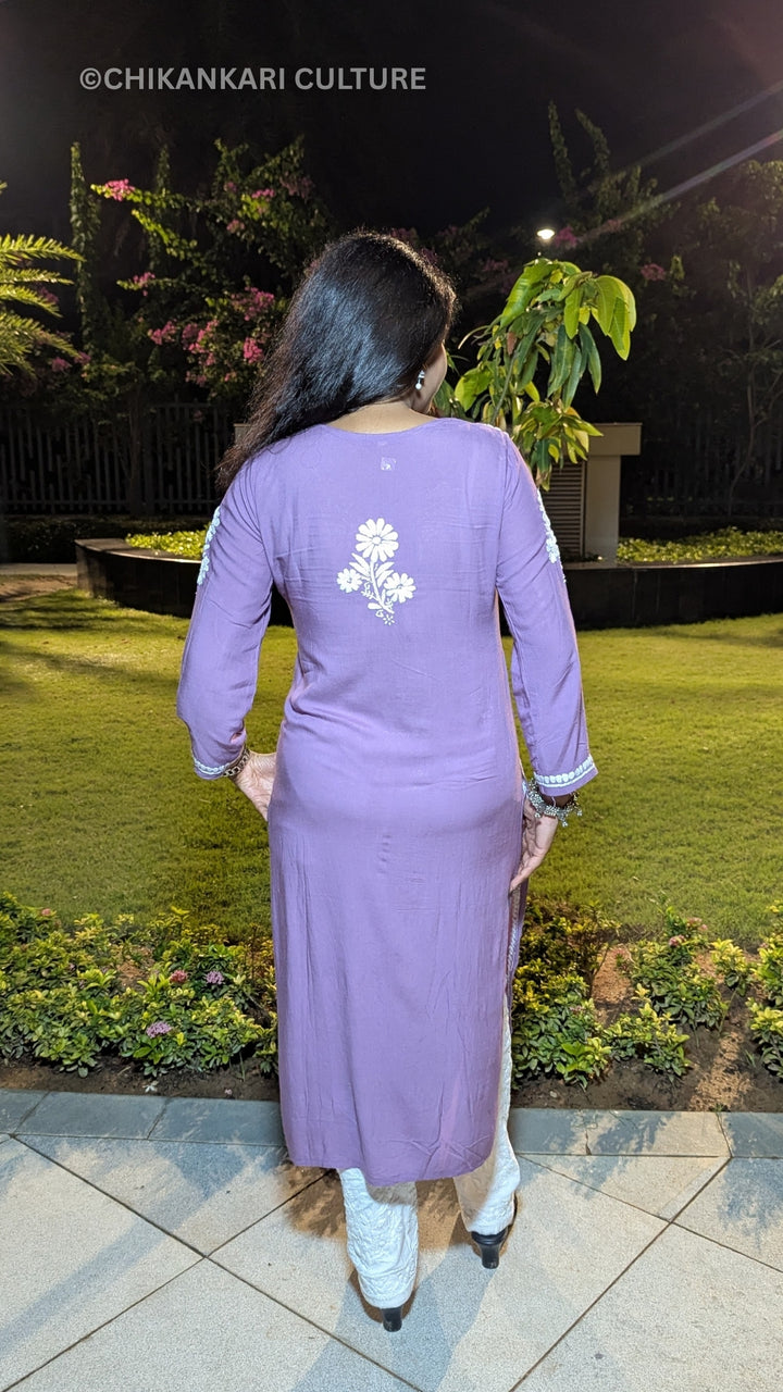 Inaaya Chikankari Modal Straight Kurta