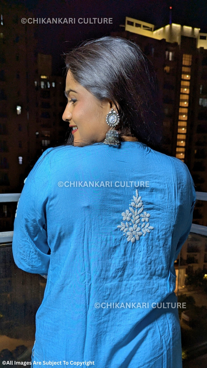 Ada Chikankari Modal Straight Kurta