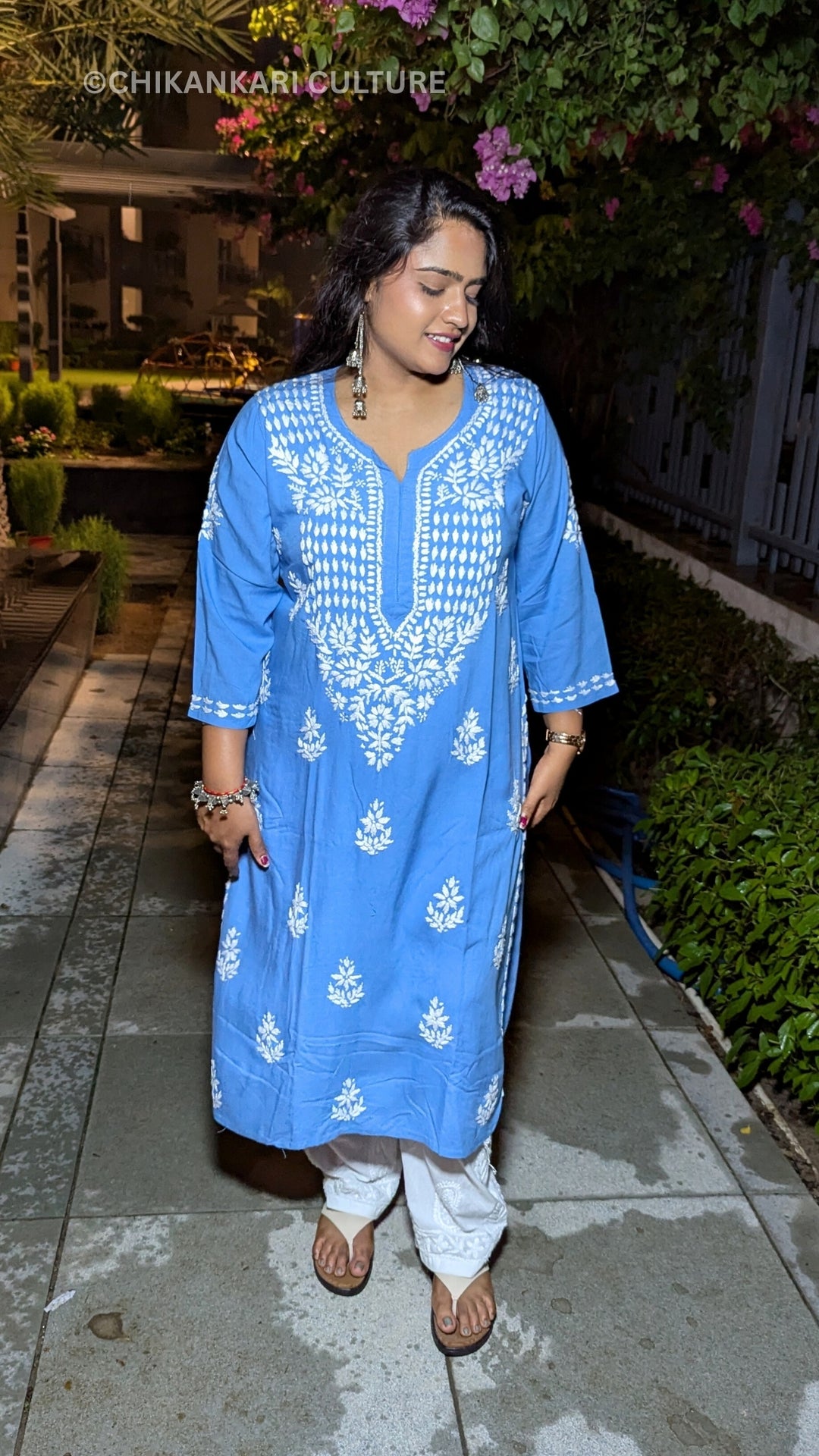 Heer Chikankari Rayon Straight Kurta