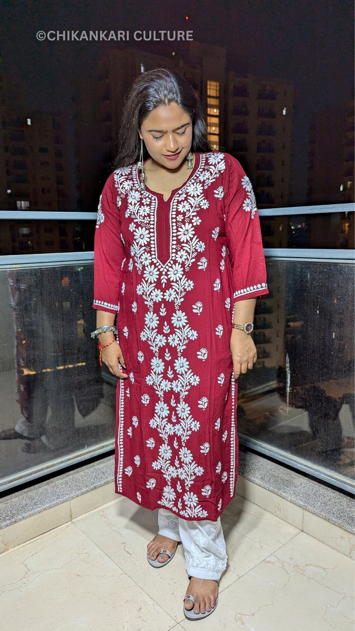 Inaaya Chikankari Modal Straight Kurta