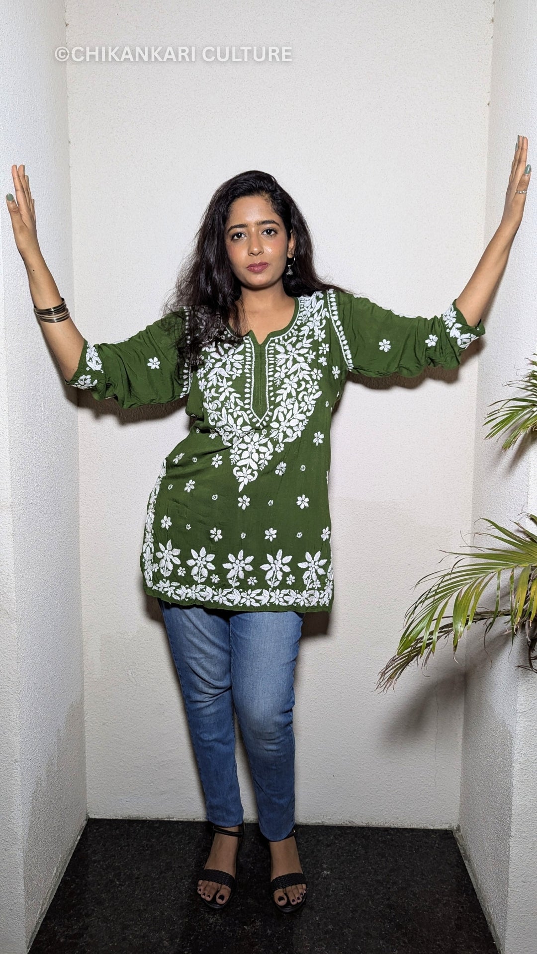 Sitara Modal 3D Chikankari Solid Short Kurta