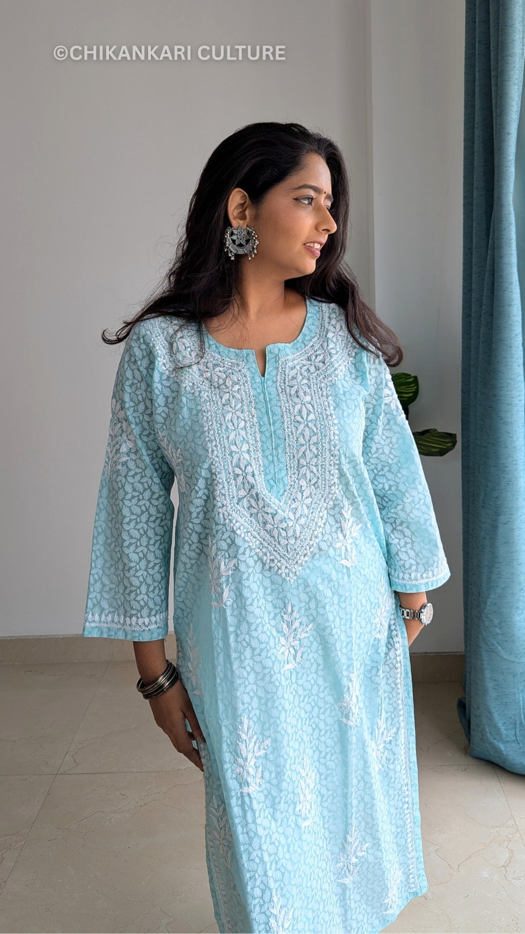 Chikankari Brasso Straight Kurta