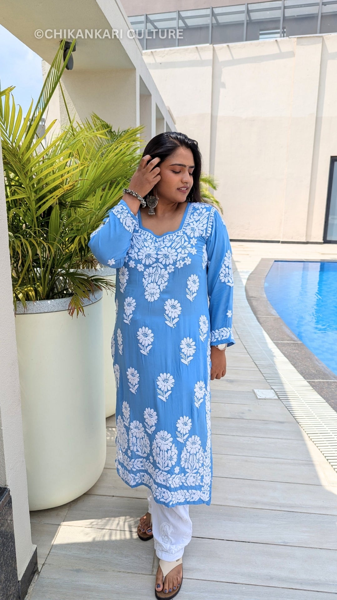 Aardhya Modal 3D Chikankari Straight Kurta
