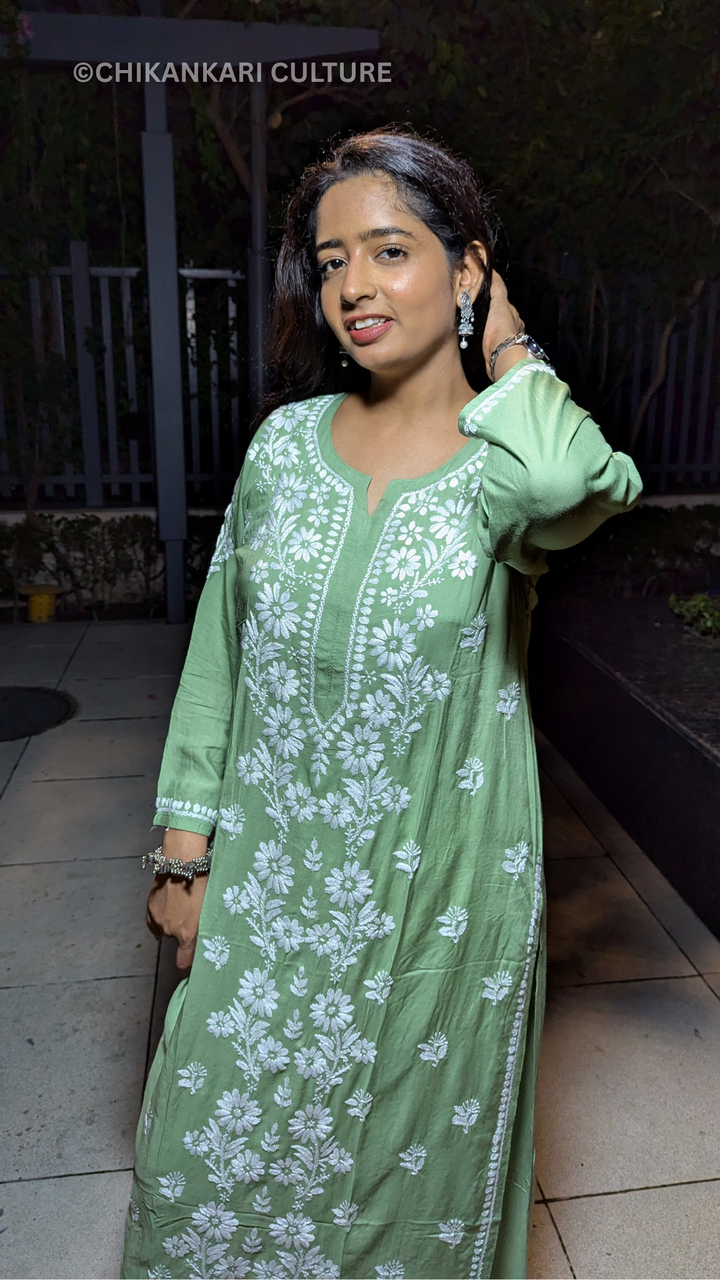 Inaaya Chikankari Modal Straight Kurta