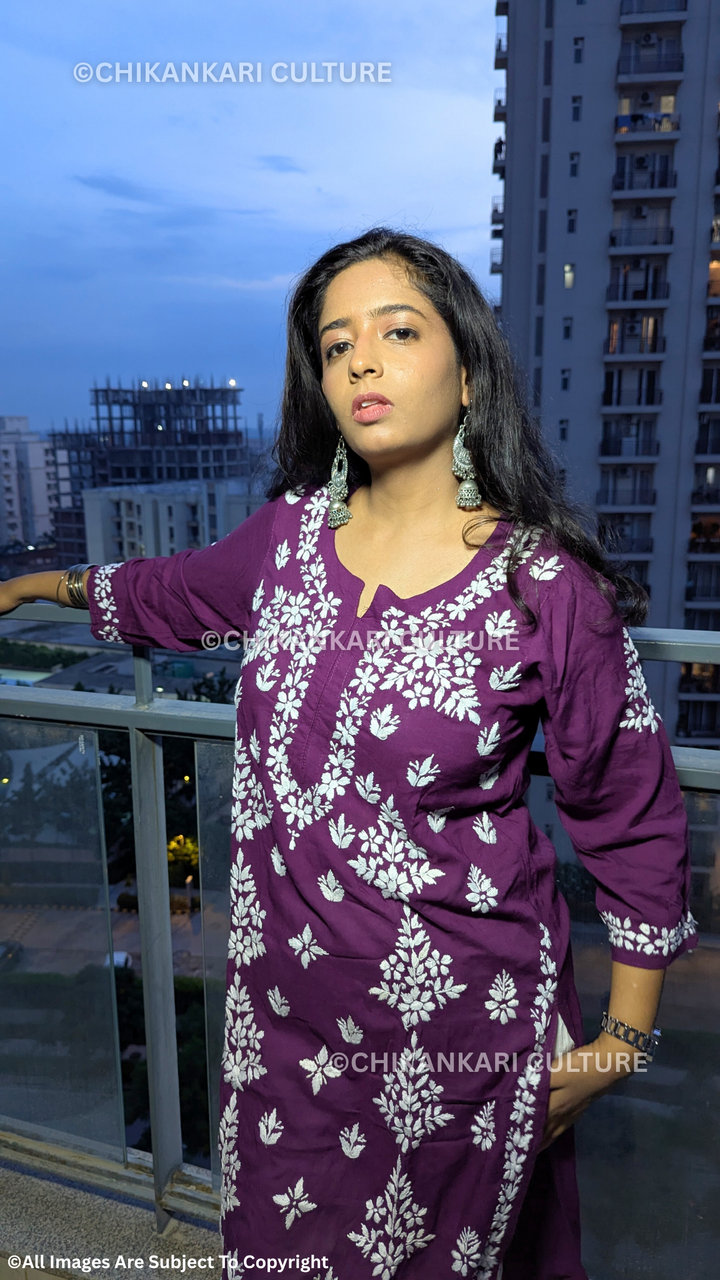 Ada Chikankari Modal Straight Kurta