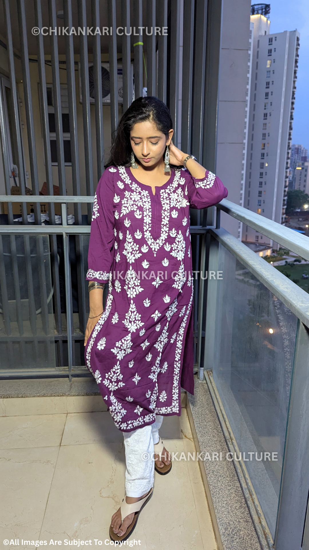 Ada Chikankari Modal Straight Kurta