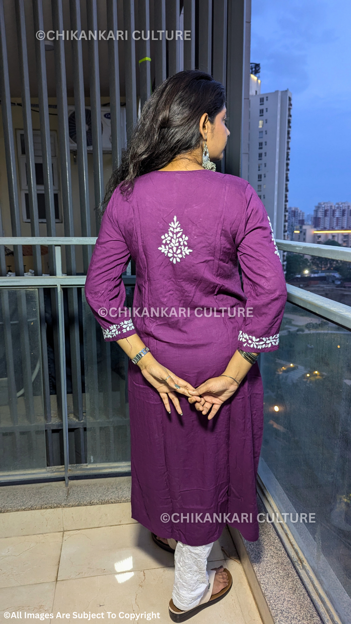 Ada Chikankari Modal Straight Kurta