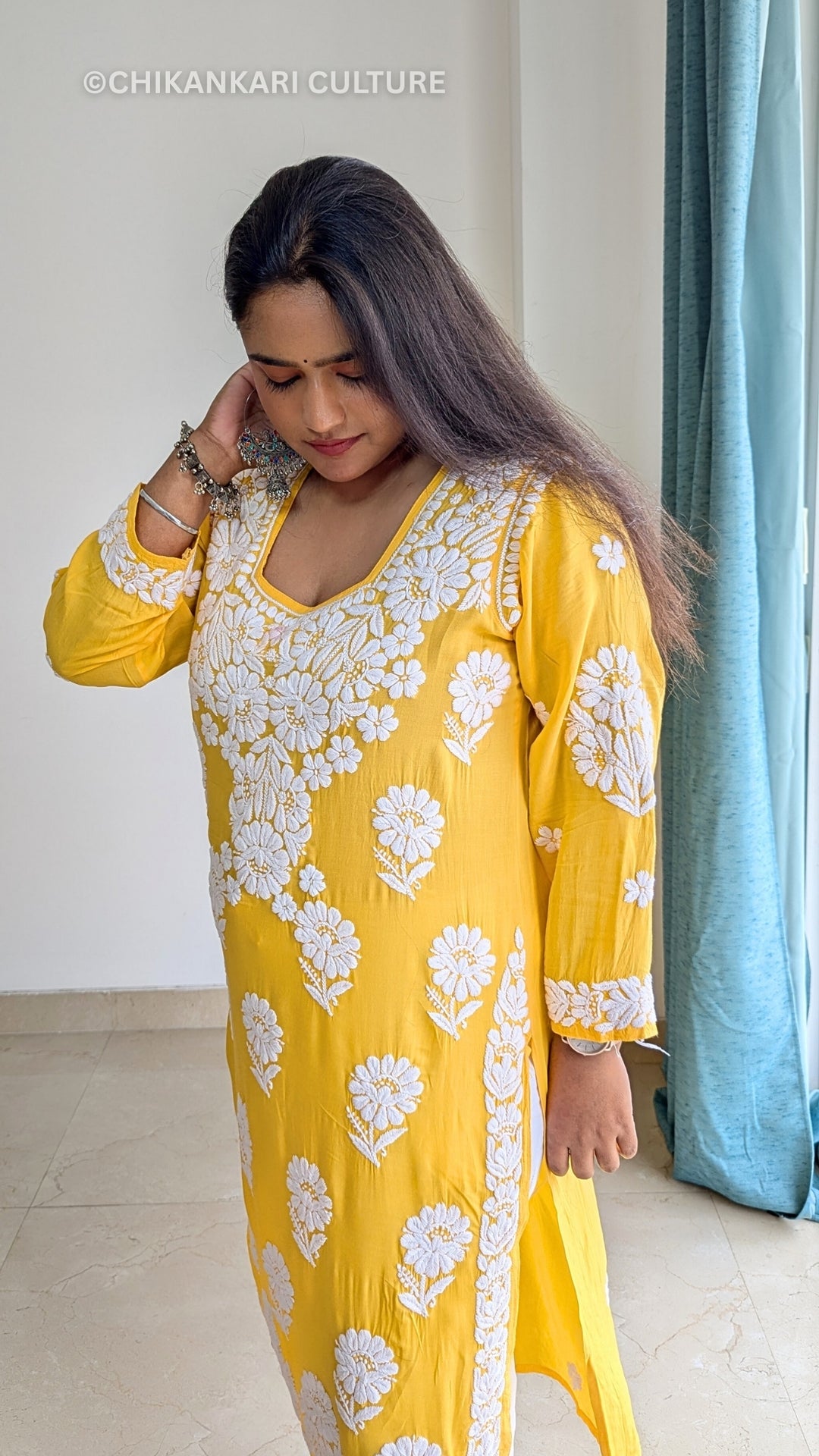 Aardhya Modal 3D Chikankari Straight Kurta